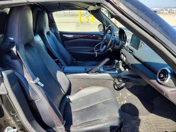 2019 MAZDA MX-5 MIATA Grand Touring (Hard Top)