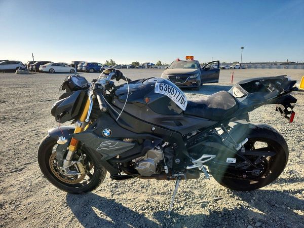 2017 BMW S — LSDT