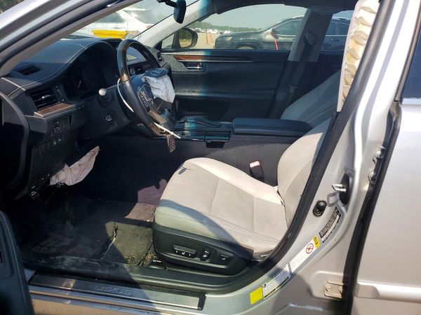 2013 LEXUS ES