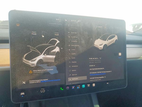 2024 TESLA MODEL Y