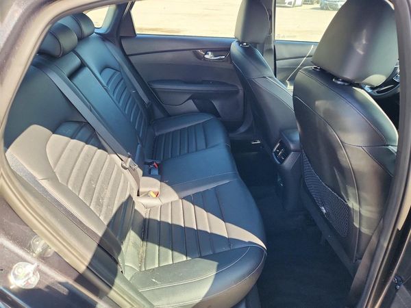 2024 KIA FORTE GT Line