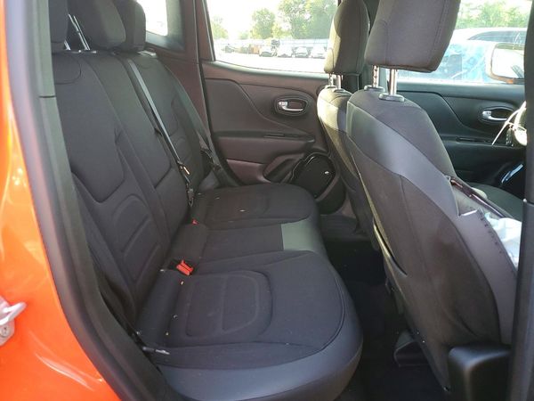 2017 JEEP RENEGADE LATITUDE 4X4