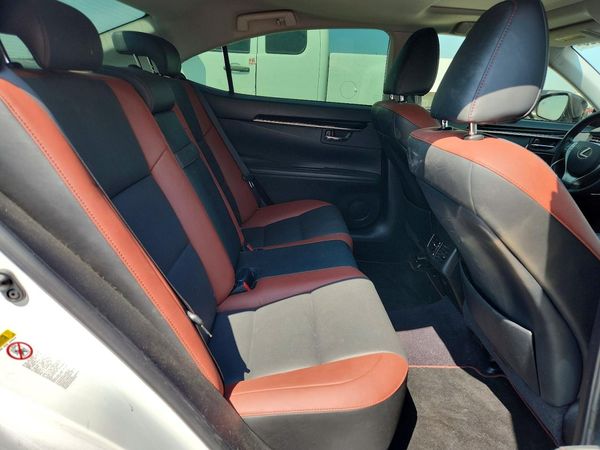 2015 LEXUS ES 350