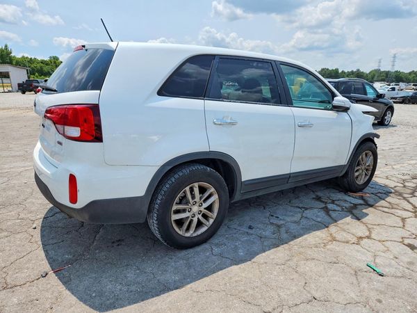 2015 KIA SORENTO