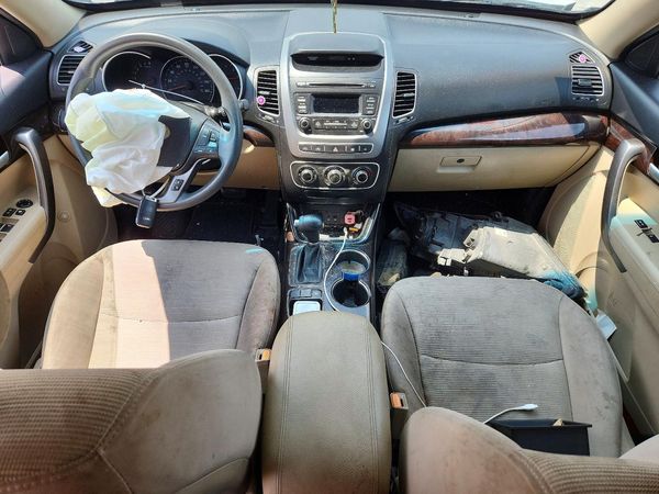 2015 KIA SORENTO