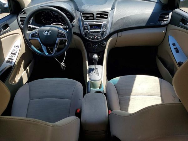 2017 HYUNDAI ACCENT SE Base