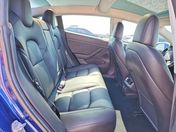2019 TESLA MODEL 3