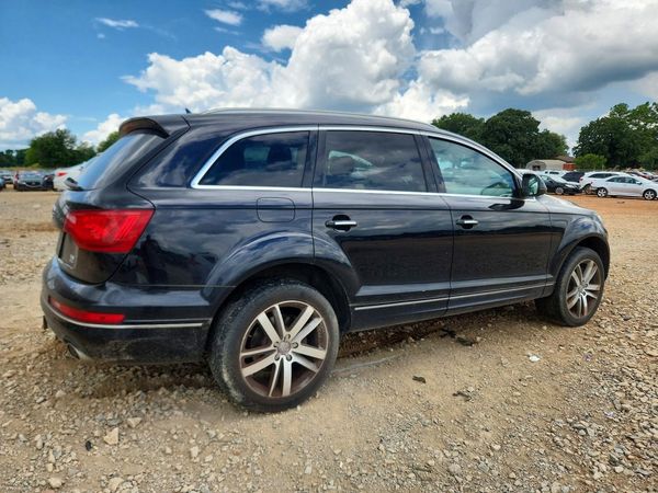 2013 AUDI Q7 Premium Plus