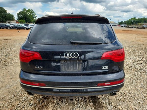 2013 AUDI Q7 Premium Plus