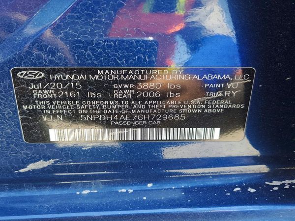 2016 HYUNDAI ELANTRA