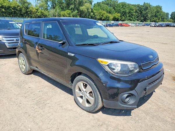 2017 KIA SOUL Base