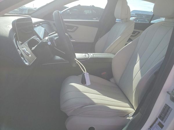 2025 MERCEDES-BENZ E E350