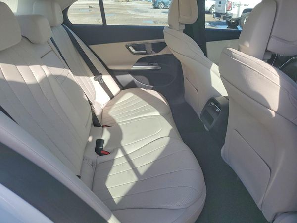 2025 MERCEDES-BENZ E E350