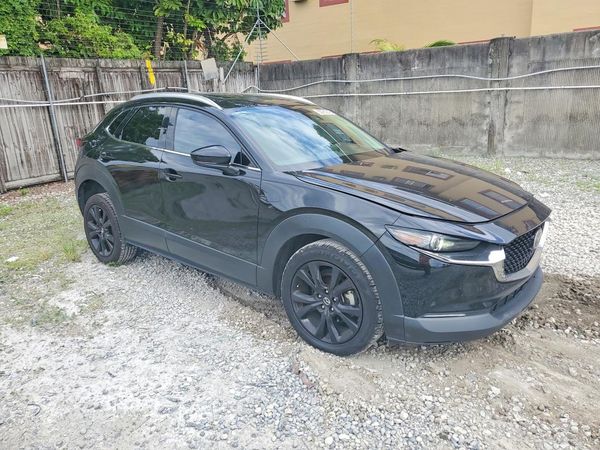 2022 MAZDA CX-30 Premium Package