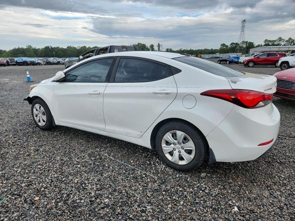 2016 HYUNDAI ELANTRA