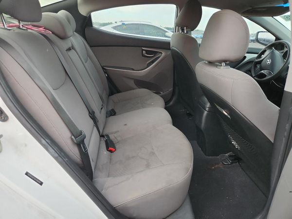 2016 HYUNDAI ELANTRA