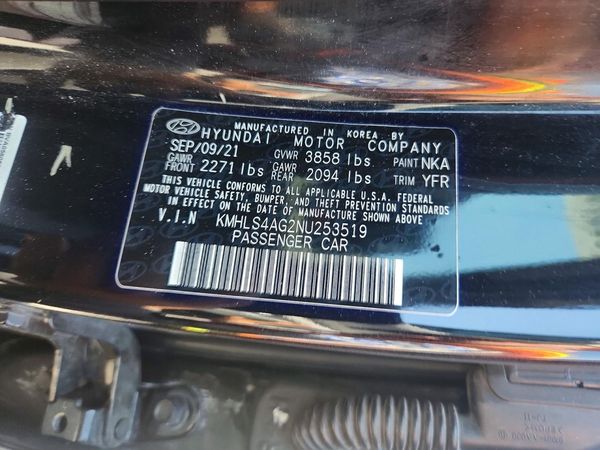 2022 HYUNDAI ELANTRA
