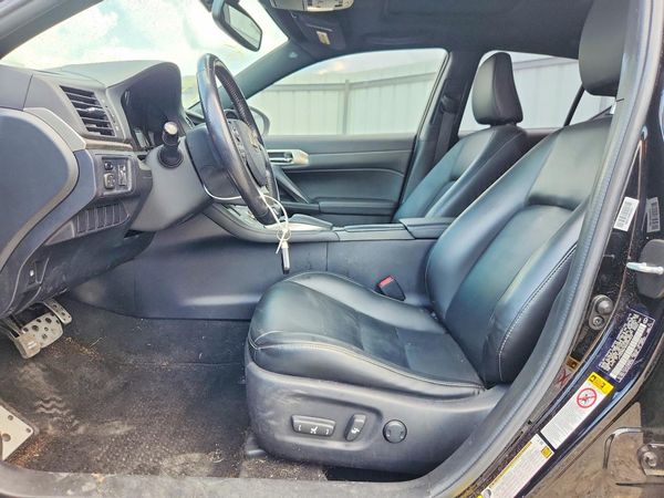 2016 LEXUS CT 200h