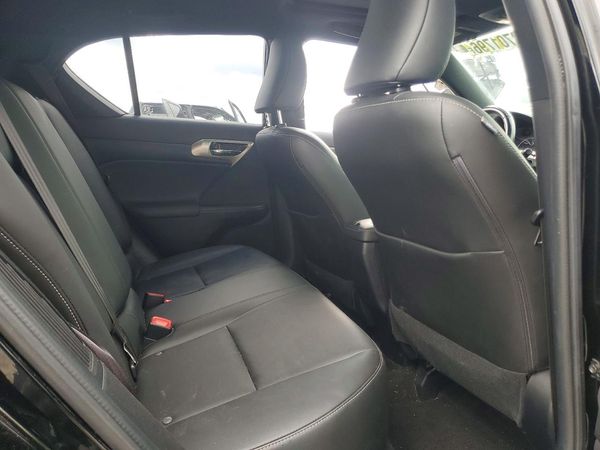 2016 LEXUS CT 200h
