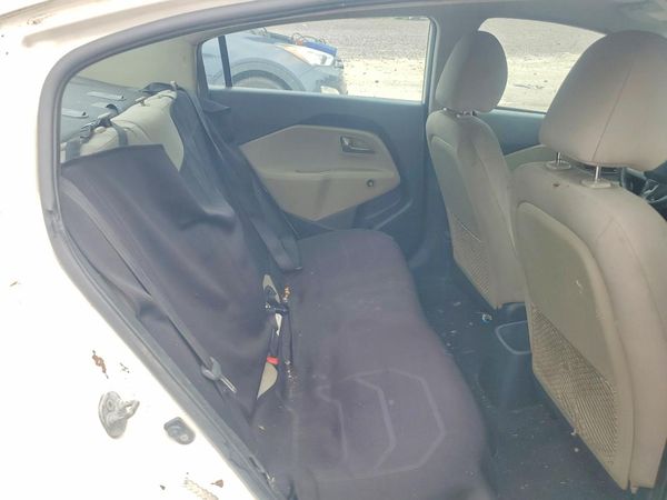2015 KIA RIO GL - Middle-low