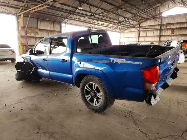 2017 TOYOTA TACOMA