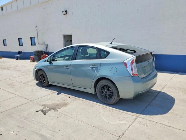 2013 TOYOTA PRIUS