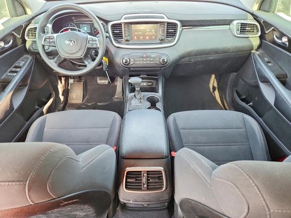 2019 KIA SORENTO L, LX, S