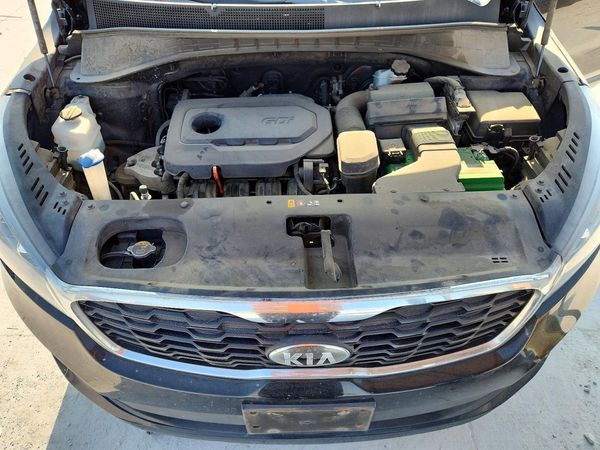 2019 KIA SORENTO L, LX, S