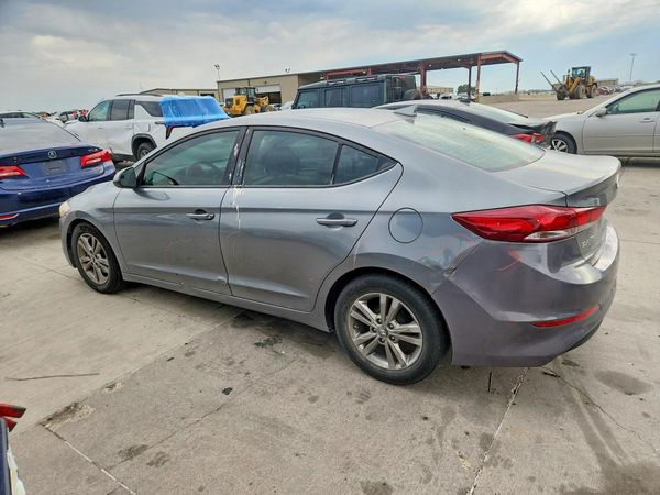 2017 HYUNDAI ELANTRA