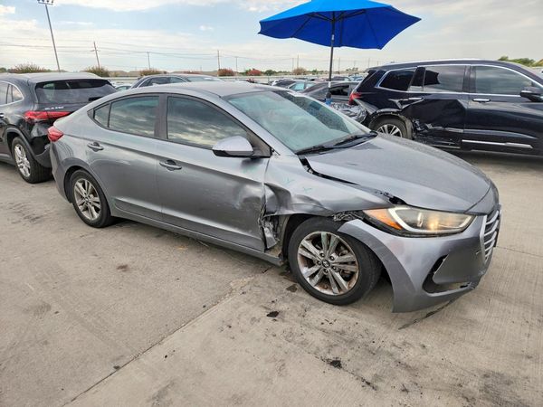 2017 HYUNDAI ELANTRA