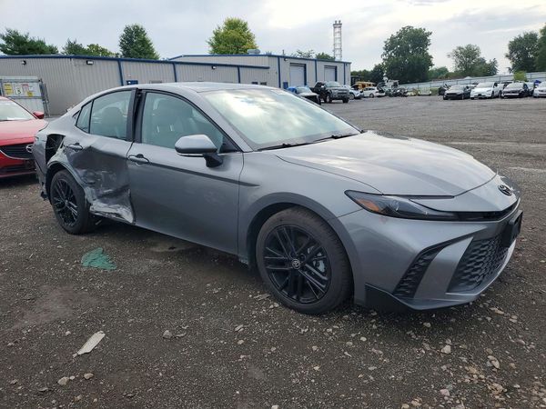 2025 TOYOTA CAMRY
