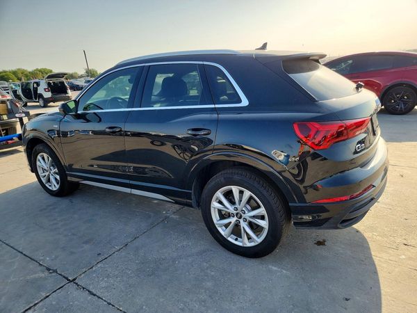 2025 AUDI Q3 S Line quattro Premium