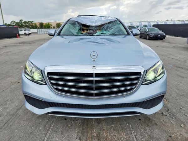 2018 MERCEDES-BENZ E E300