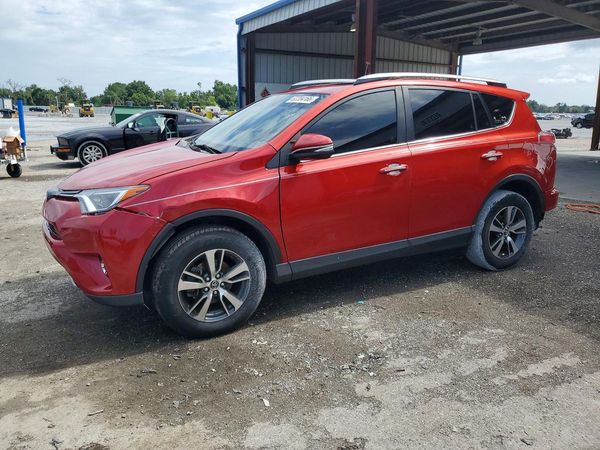 2017 TOYOTA RAV4 XLE