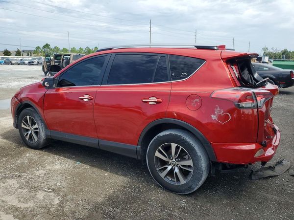 2017 TOYOTA RAV4 XLE