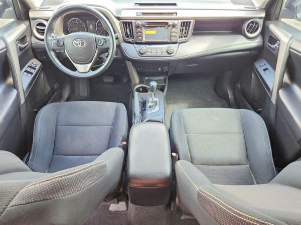 2016 TOYOTA RAV4 XLE (M Grade)