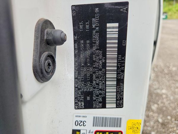 2019 TOYOTA SIENNA SE/SE Premium