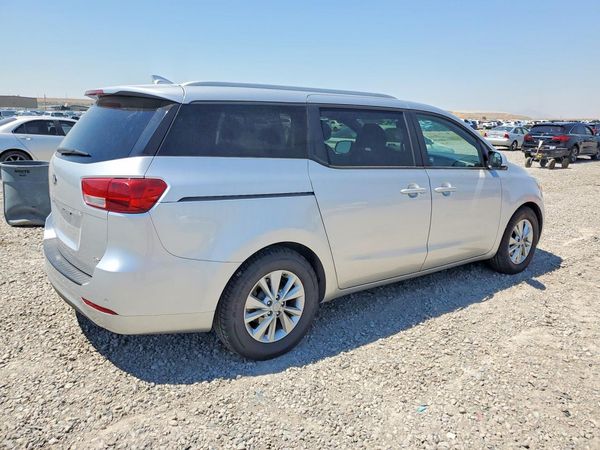 2016 KIA SEDONA LX - Middle-low