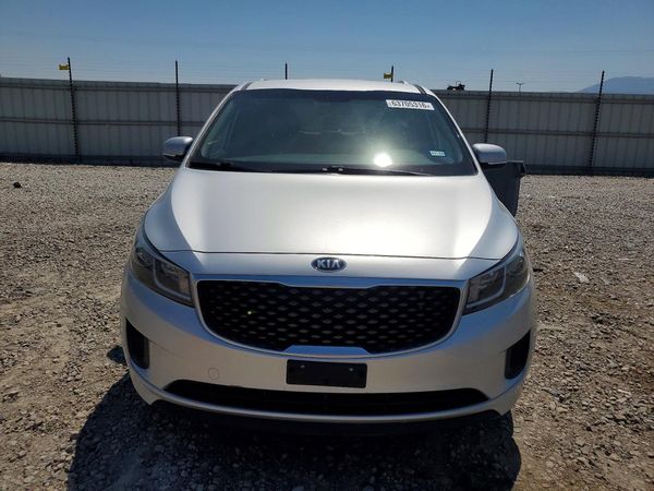 2016 KIA SEDONA LX - Middle-low