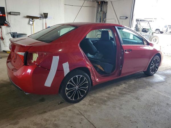 2015 TOYOTA COROLLA