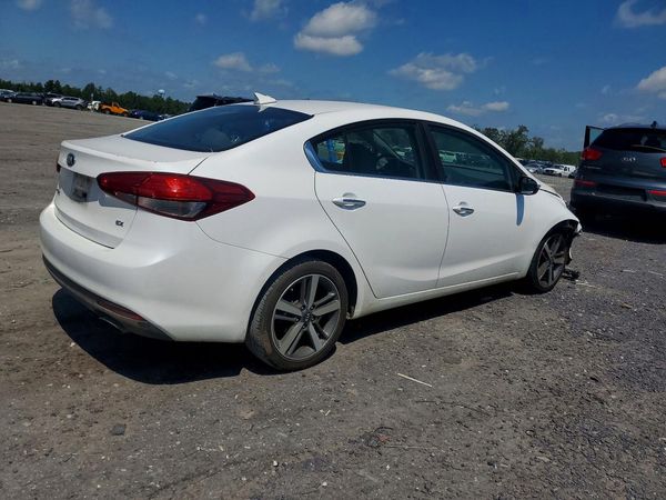 2017 KIA FORTE