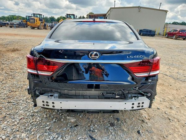 2015 LEXUS LS 460