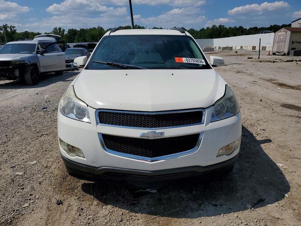 2012 CHEVROLET TRAVERSE LT