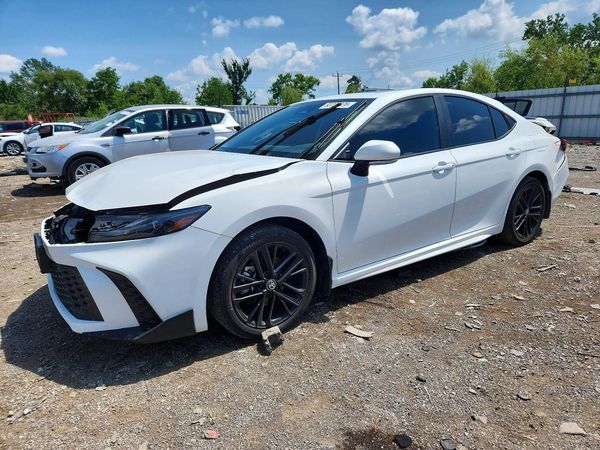 2025 TOYOTA CAMRY
