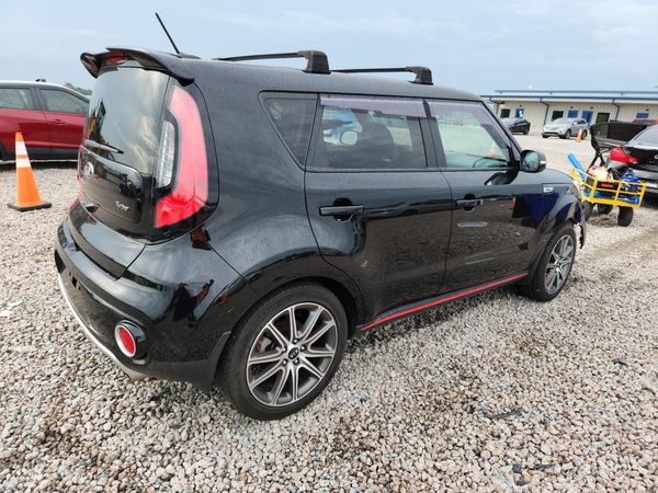 2019 KIA SOUL