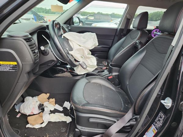 2019 KIA SOUL