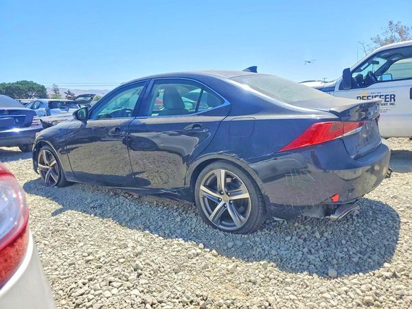 2017 LEXUS IS