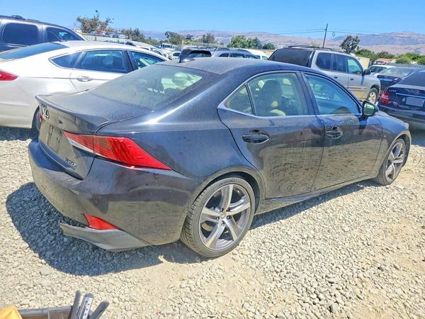 2017 LEXUS IS