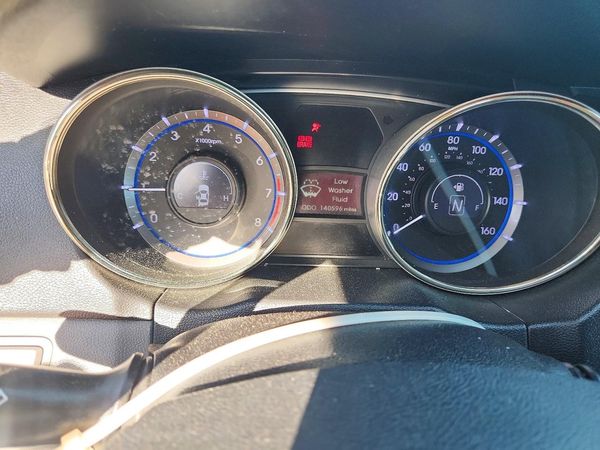 2013 HYUNDAI SONATA