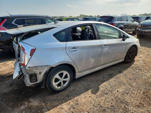 2014 TOYOTA PRIUS